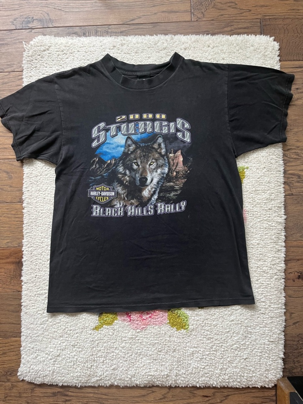 2000 Sturgis Black Hills Rally Wolf Graphic Tee - Black